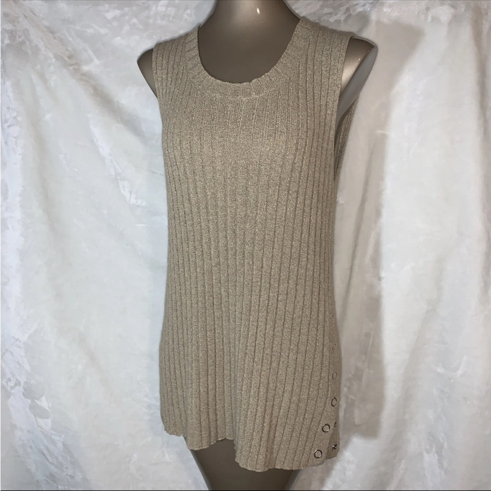 Khaki Sleeveless Top With Buttons On Side Size Large 53% Acrylic 47% Nylon